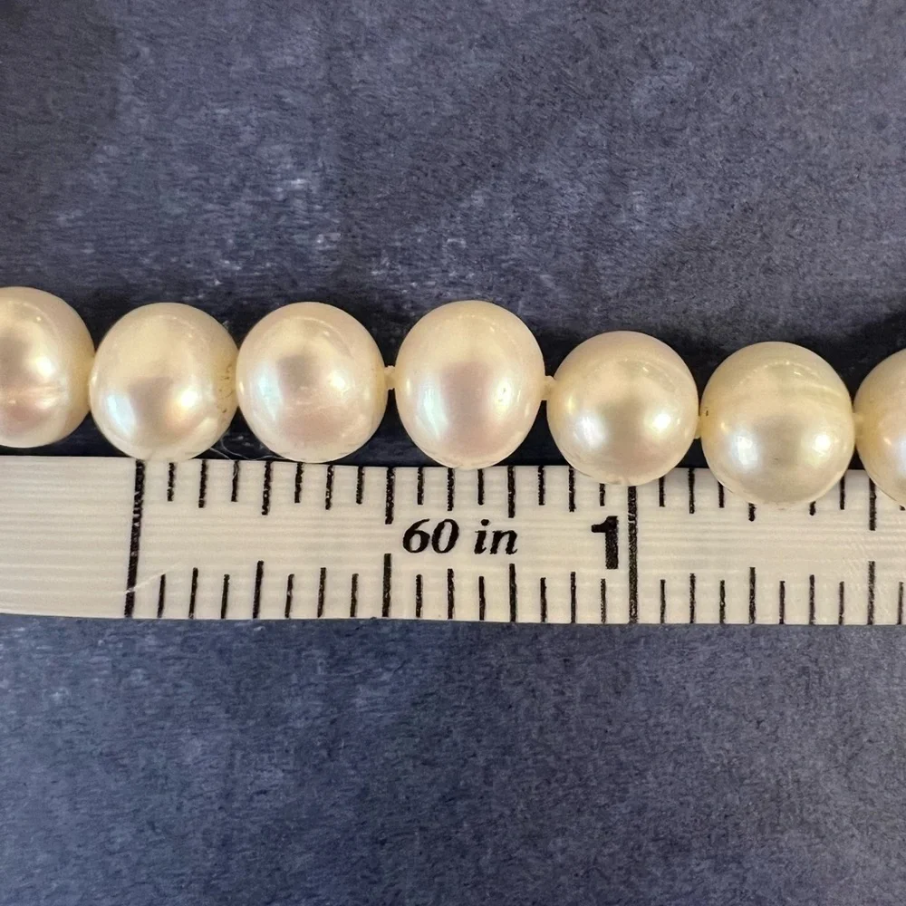 Vintage FIC Cultured Pearl Necklace w/14KT Yellow Gold Clasp 18” D10